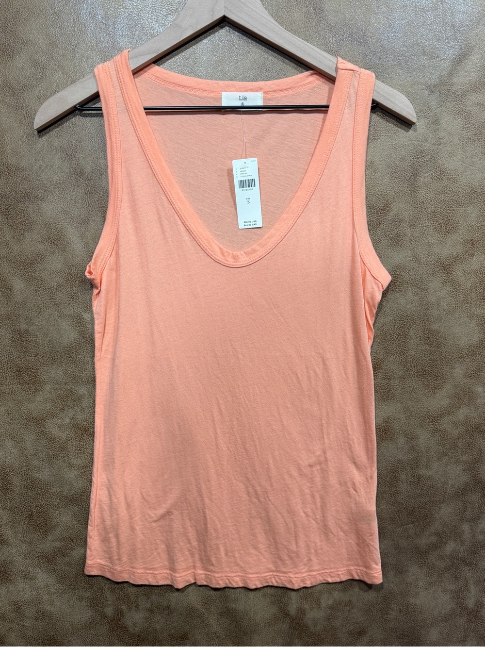 t.la by anthropology Women’s Coral V-Neck Sleeveless Tank Top Size S NWT $38